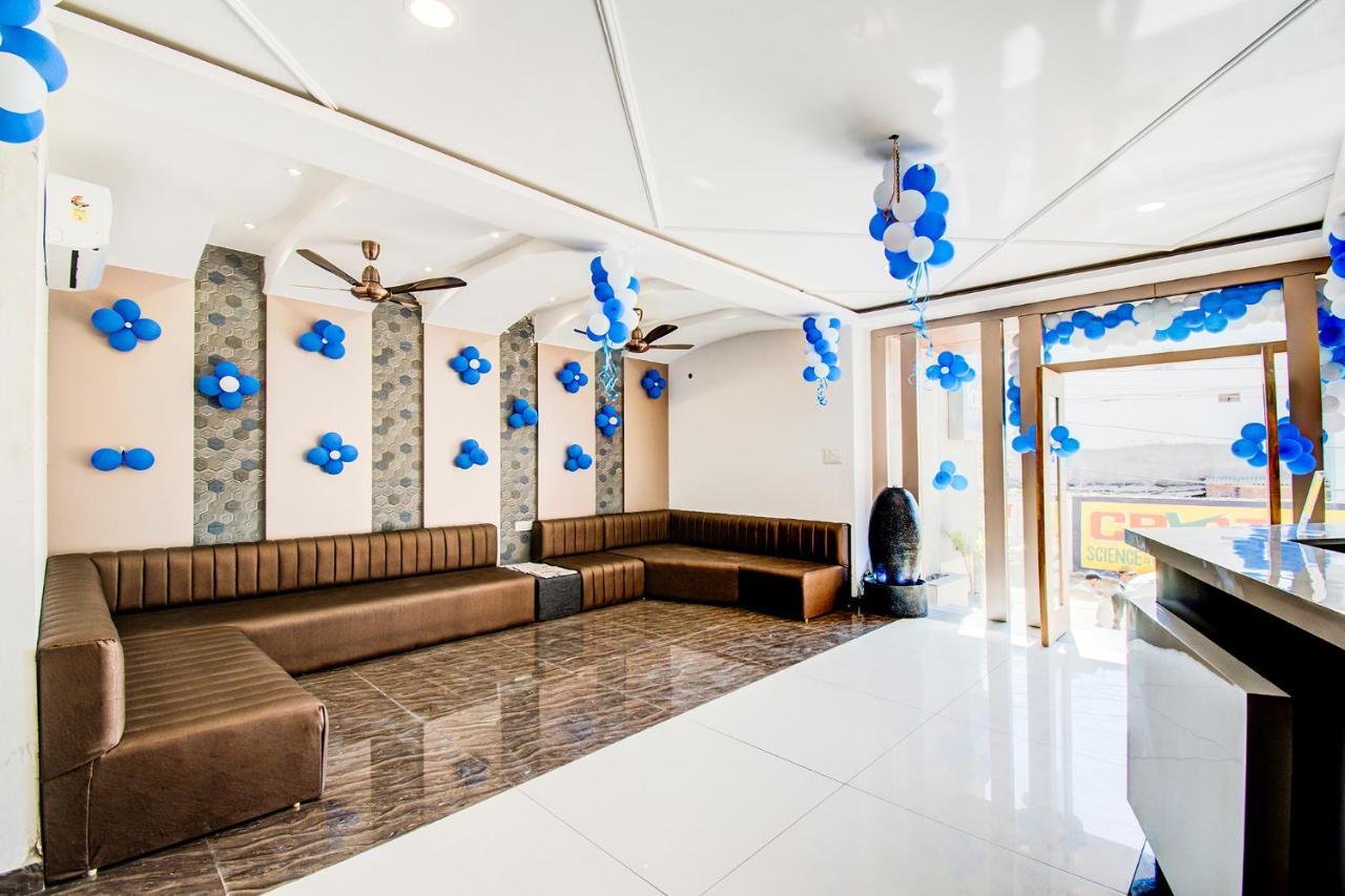 Fabhotel Prime Om Epic Vijay Nagar Indore Extérieur photo